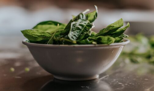 Raw vs. Cooked – Which Contains More Vitamins and Minerals?